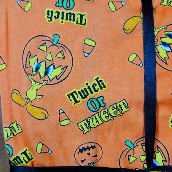 Looney Tunes Tweety Bird Halloween 2 Piece Large 11/13 Pajamas - Picture 4 of 7